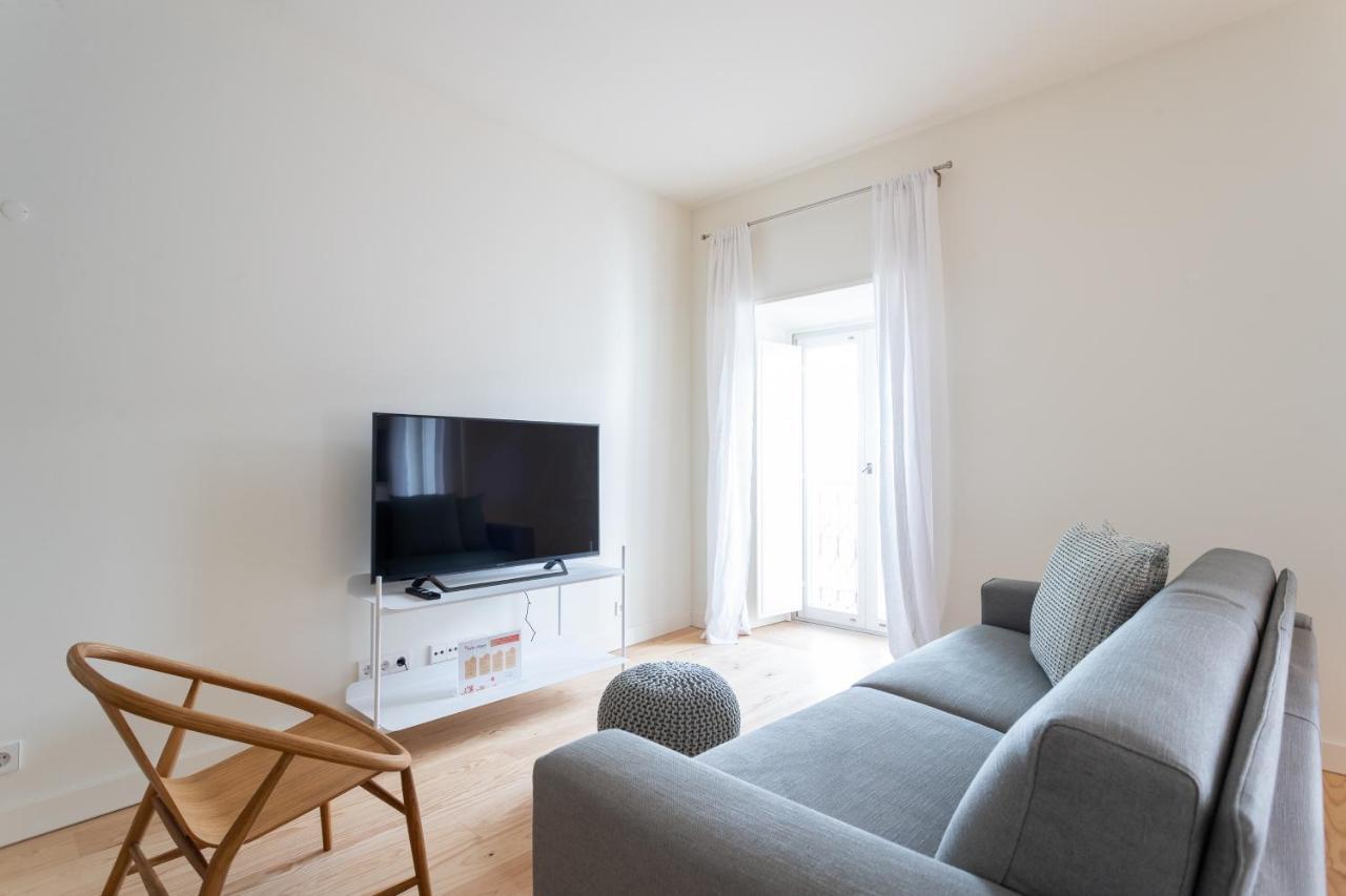 Flh Bairro Alto Modern Flats Apartment ลิสบอน ภายนอก รูปภาพ