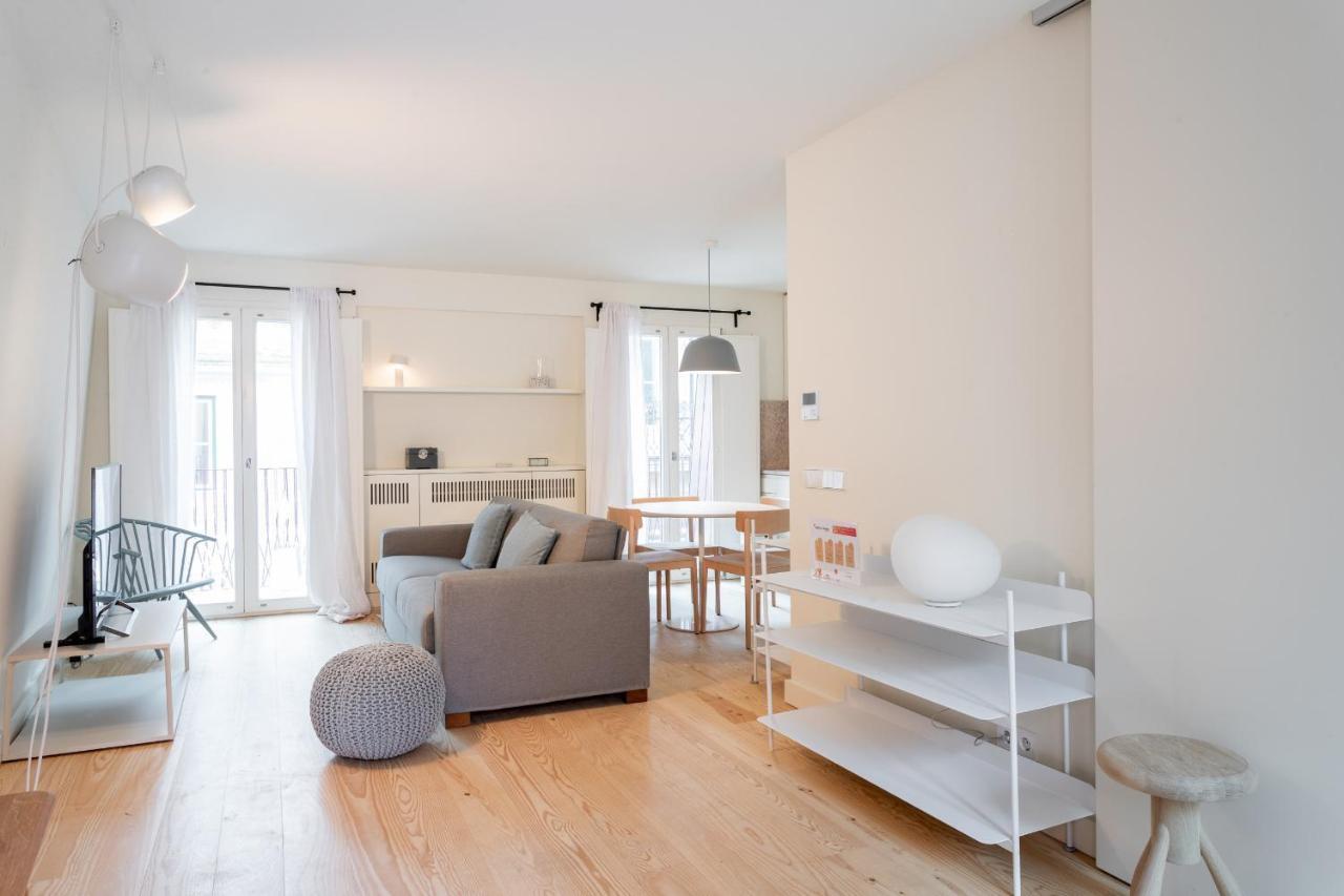 Flh Bairro Alto Modern Flats Apartment ลิสบอน ภายนอก รูปภาพ