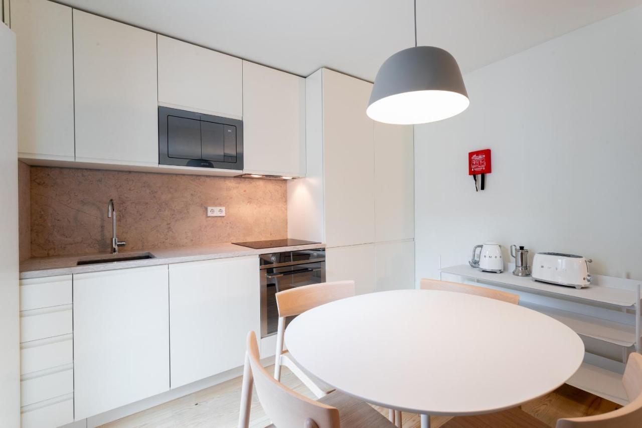 Flh Bairro Alto Modern Flats Apartment ลิสบอน ภายนอก รูปภาพ