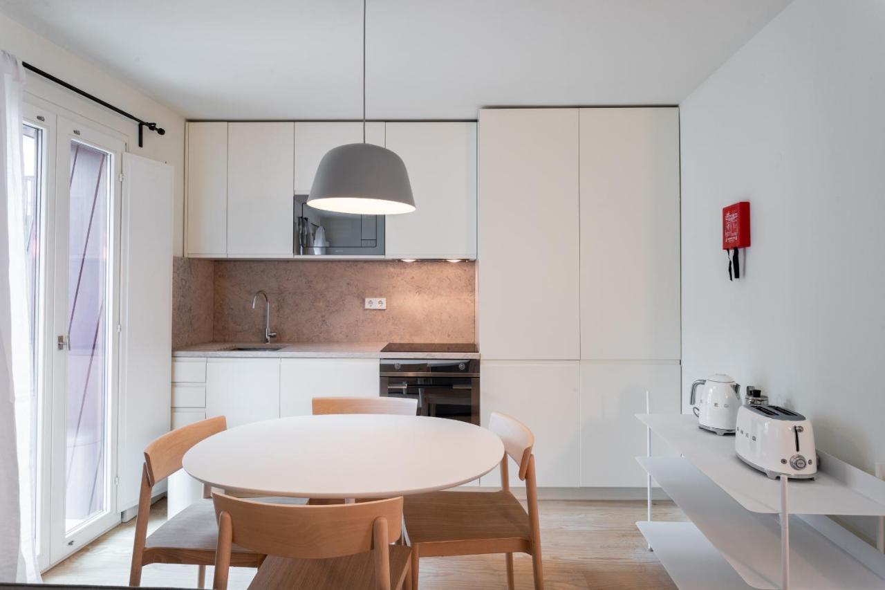 Flh Bairro Alto Modern Flats Apartment ลิสบอน ภายนอก รูปภาพ